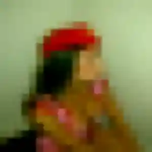 Rejoins Fouzia, 23 ans à Cutry gratuitement