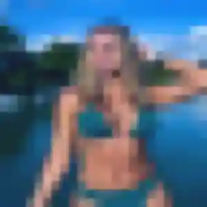 Syrine, 24 ans, disponible à Cuvry pour une rencontre coquine