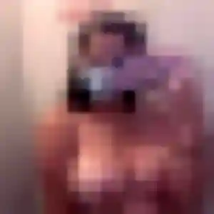 Contacte Safia, 33 ans à Dadonville gratuitement