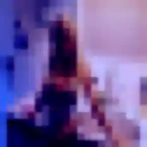 Samira, 25 ans, connectée à Dangy pour une rencontre coquine