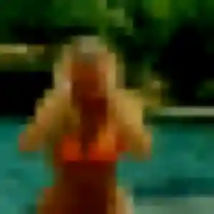 Malika, 32 ans, connectée à Denney pour une rencontre coquine