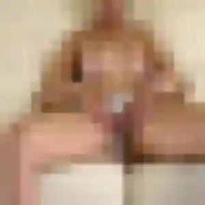 Bouchra, 38 ans, connectée à Denonville pour un beurette