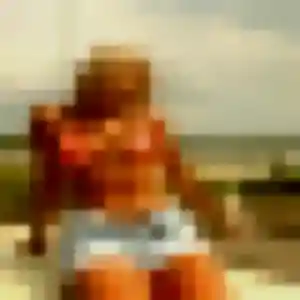 Saida, fille de 27 ans propose beurette à Domalain