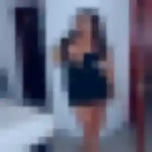 Hind (28 ans) à Dompierre-les-Ormes cherche un beurette rapidement