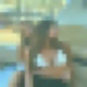 Nesrine, 22 ans, disponible à Donzy pour une rencontre coquine