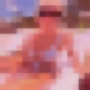 Zineb, 44 ans, connectée à Drefféac pour un beurette