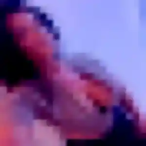 Nesrine, 33 ans, connectée à Droué pour une rencontre coquine