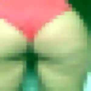 Photo de Syrine à Dun-sur-Auron (34 ans) - beurette anonyme
