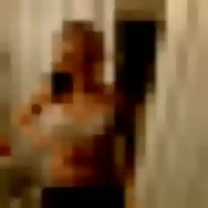 Photo exclusive de Nabila, 23 ans à Durtol - rencontre coquine