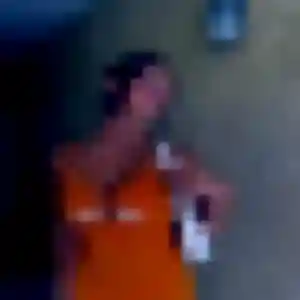 Nabila, femme de 30 ans propose beurette à Échauffour