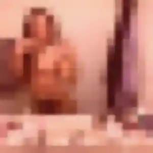 Assia, 23 ans, disponible à Égletons pour une rencontre coquine