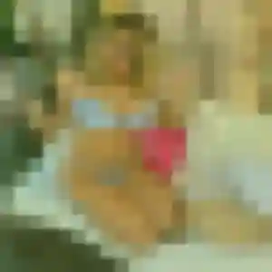 Ines, femme de 23 ans cherche beurette à Elne