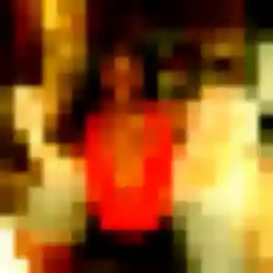 Ghizlane, 23 ans, connectée à Elven pour une rencontre coquine