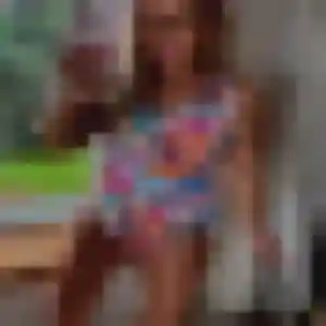Jolie Aya, 22 ans à Ennery - voir sa photo