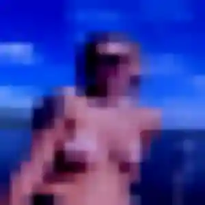 Photo de Rachida à Entraigues (44 ans) - beurette gratuit