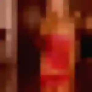 Découvre Naila, 34 ans à Épervans en privé