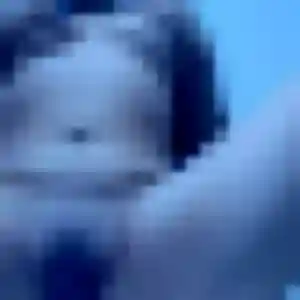 Hayat, 26 ans, connectée à Épinay-sur-Orge pour une rencontre coquine