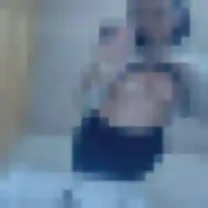 beurette à Épône : photo de Ikram, 35 ans - accès libre