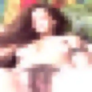 Rejoins Lina, 23 ans à Épreville gratuitement