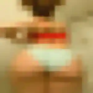 Rejoins Hayat, 26 ans à Ermont en privé