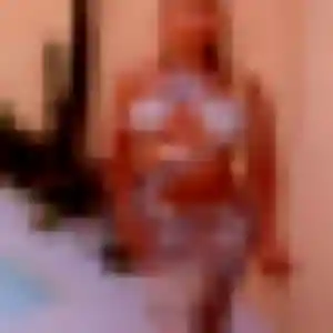 Ghizlane, 28 ans, cherche un beurette à Escoville