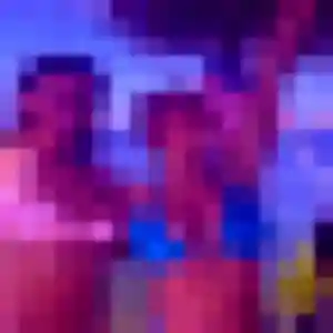 Feriel, 25 ans, en ligne à Esquelbecq pour une rencontre coquine