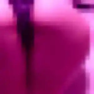 Noura, 23 ans, en ligne à Estagel pour une rencontre coquine