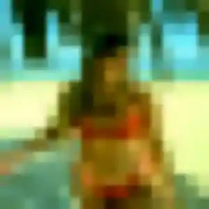 Basma, 29 ans, connectée à Etaux pour une rencontre coquine