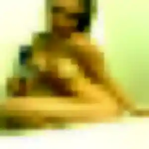 Sexy Basma, 38 ans à Étrechet - découvrir son profil
