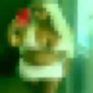 Photo sexy de Sanaa, 25 ans à Étrépilly - plan discret