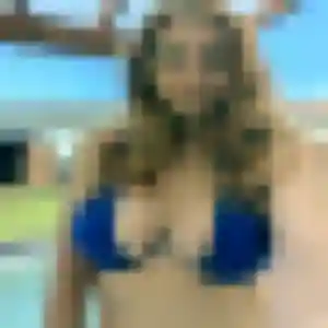 Sabrina, 27 ans, en ligne à Eulmont pour une rencontre coquine