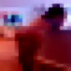 Photo de Leila à Eynesse (33 ans) - beurette discret