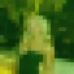 Feriel (32 ans) à Eysus cherche un beurette ce soir