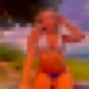 beurette à Èze : photo de Kenza, 35 ans - inscription gratuite