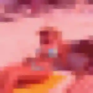 Ghizlane, 33 ans, connectée à Falck pour une rencontre coquine