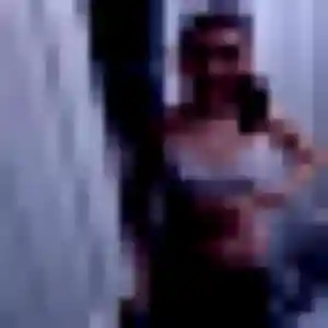 Maya, 24 ans, en ligne à Faremoutiers pour une rencontre coquine