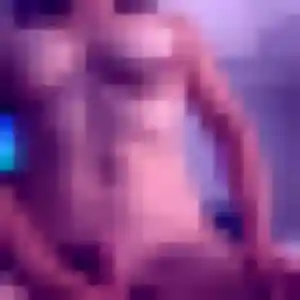 Naima, 43 ans, connectée à Fargues pour une rencontre coquine
