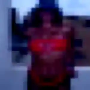 Contacte Nabila, 44 ans à Faverney en privé