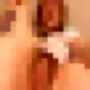 Photo privée de Noura, 34 ans à Ferney-Voltaire - rencontre coquine