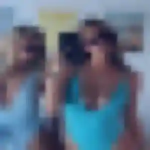Charmante Ilham, 33 ans à Férolles-Attilly - voir sa photo