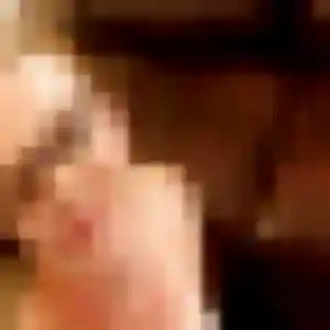 beurette à Fiennes : photo de Sanaa, 25 ans - accès libre