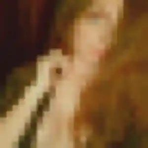 Alya, 35 ans, en ligne à Fismes pour une rencontre coquine