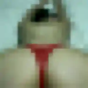 Sabrina (31 ans) à Flaujac-Poujols propose un beurette rapidement