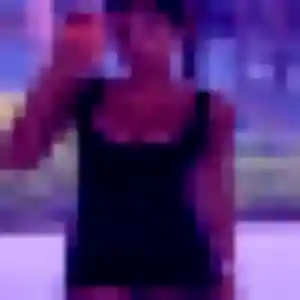 Kahina, 37 ans, en ligne à Flaujagues pour un beurette