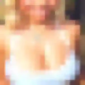Photo exclusive de Wahiba, 24 ans à Fléac - rencontre coquine