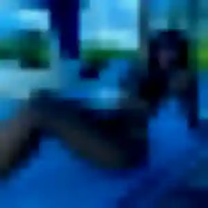 Photo privée de Wahiba, 37 ans à Fleurieu-sur-Saône - plan discret