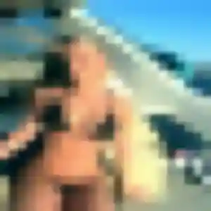 Kahina, fille de 42 ans cherche beurette à Fleury