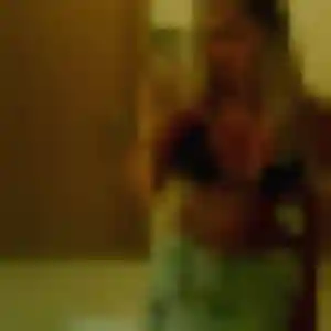 Habiba, fille de 36 ans cherche beurette à Fleury-la-Vallée