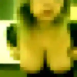 Nadia, femme de 28 ans cherche beurette à Floirac