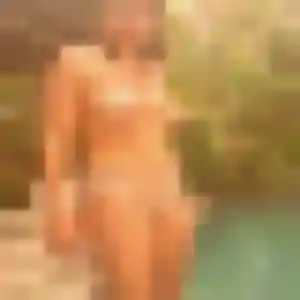 Rencontre Meriem, 27 ans à Follainville-Dennemont gratuitement